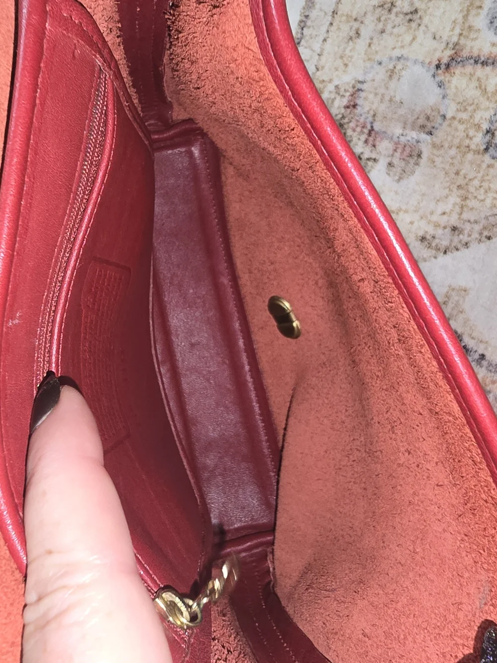 Vintage Coach 9715 Red Leather Turn-Lock Crossbody